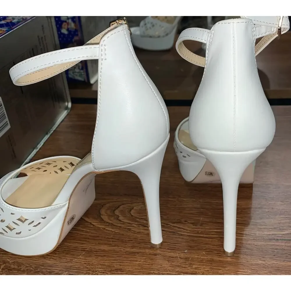 Jessica Simpson platform heels- Size 7